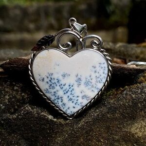 Natural Dendrite Agate Heart Pendant – 45 x 37 x 4 mm